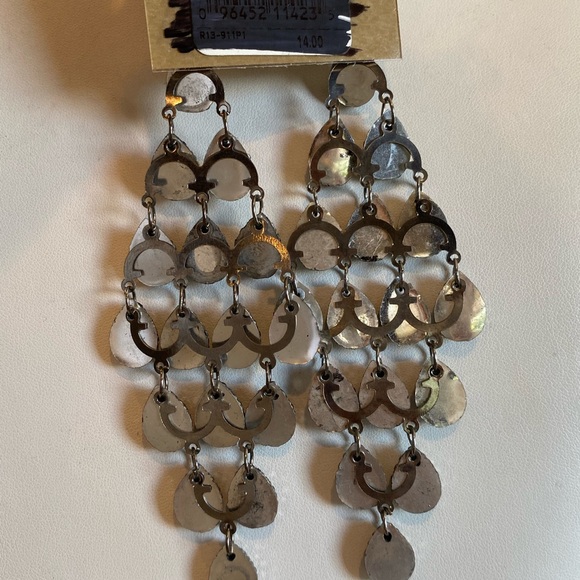 Carole Inc long earrings - Picture 3 of 4